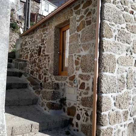 Casa Da Porta Velha
