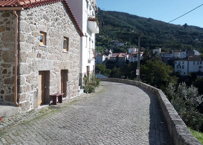 Casa Da Porta Velha Sao Giao